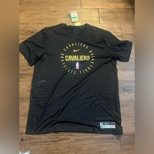 Cavs shirt